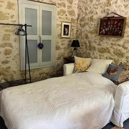 Apartment Appt 2 Pieces Dans Mas Provencal