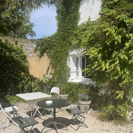 Appt 2 Pieces Dans Mas Provencal